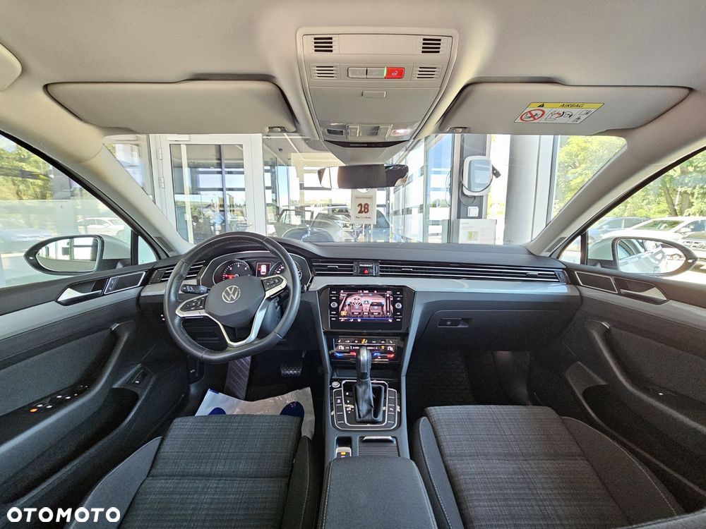 Volkswagen Passat 2.0 TDI EVO Business DSG - 24