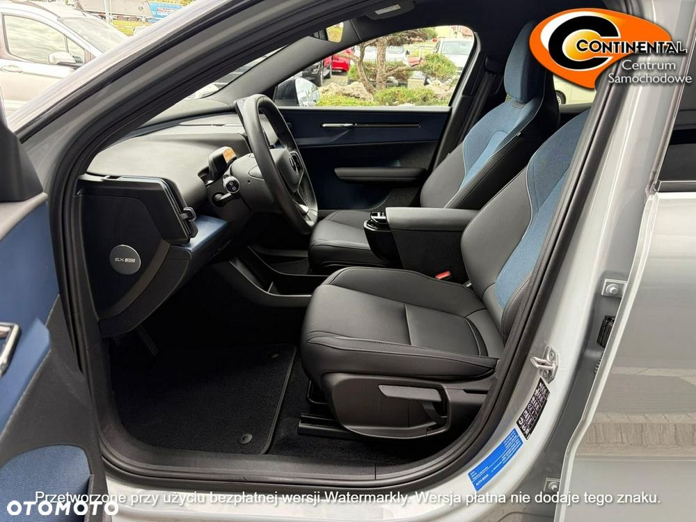Volvo EX30 - 11