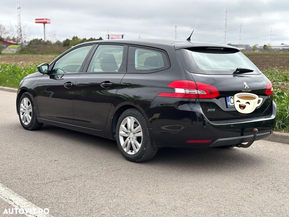 Peugeot 308 1.2 L PureTech Turbo Active - 3