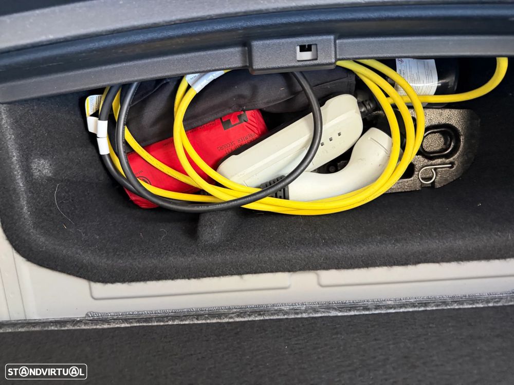 VW ID.4 Pure - 19