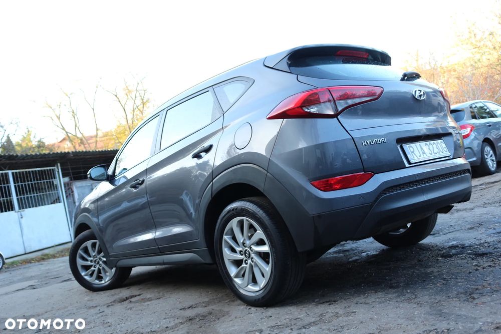 Hyundai Tucson blue 1.7 CRDi 2WD DCT Style - 23