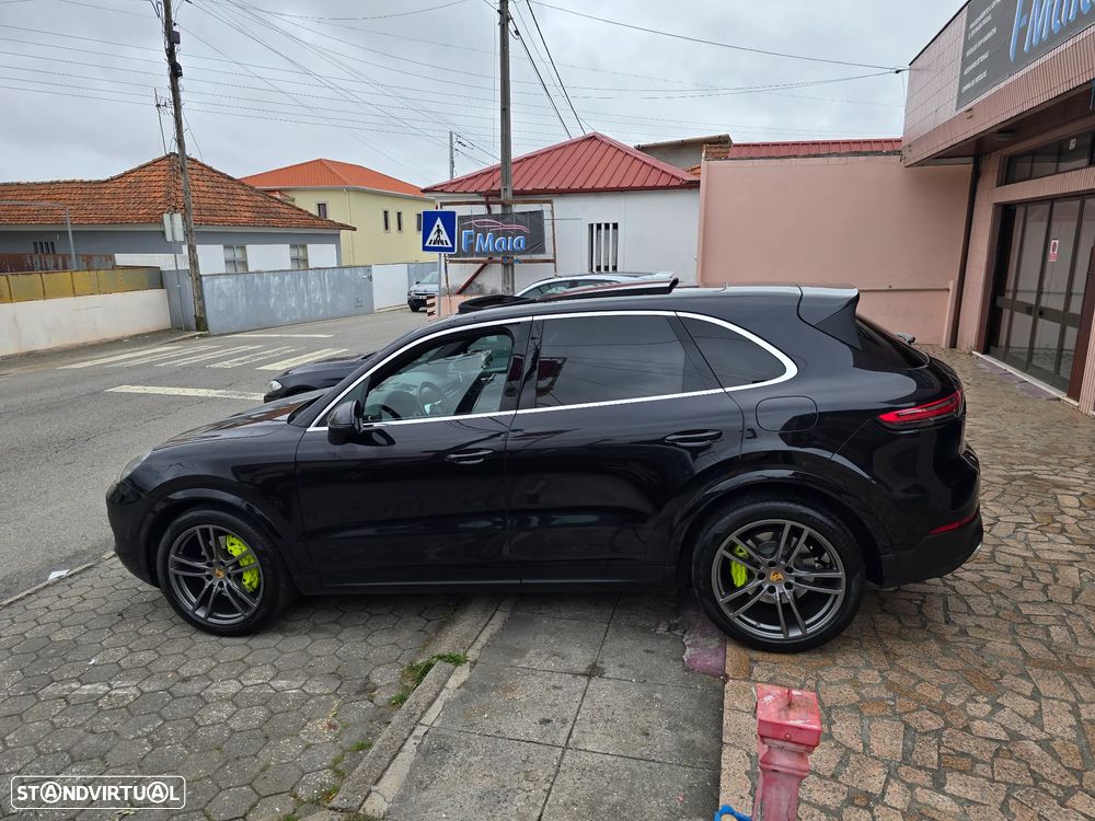 Porsche Cayenne E-Hybrid - 7