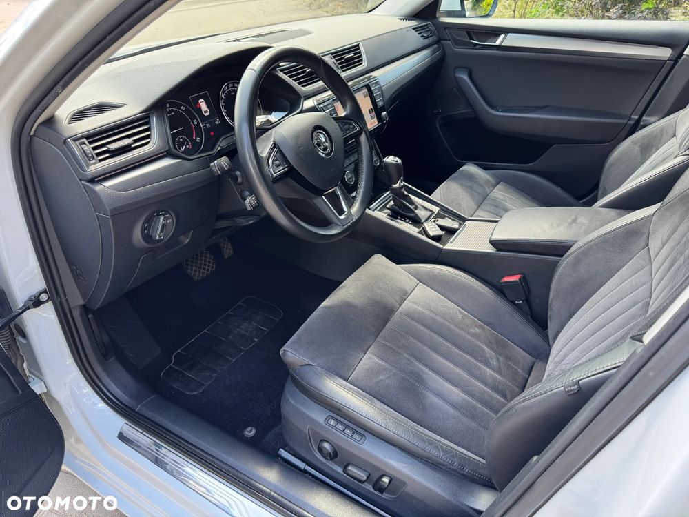 Skoda Superb 2.0 TDI 4x4 DSG Ambition - 11