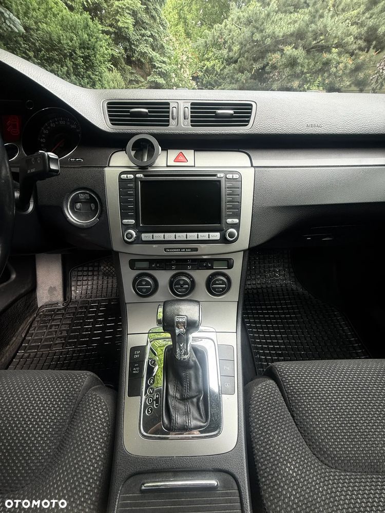 Volkswagen Passat 2.0 TDI DPF Comfortline DSG - 10