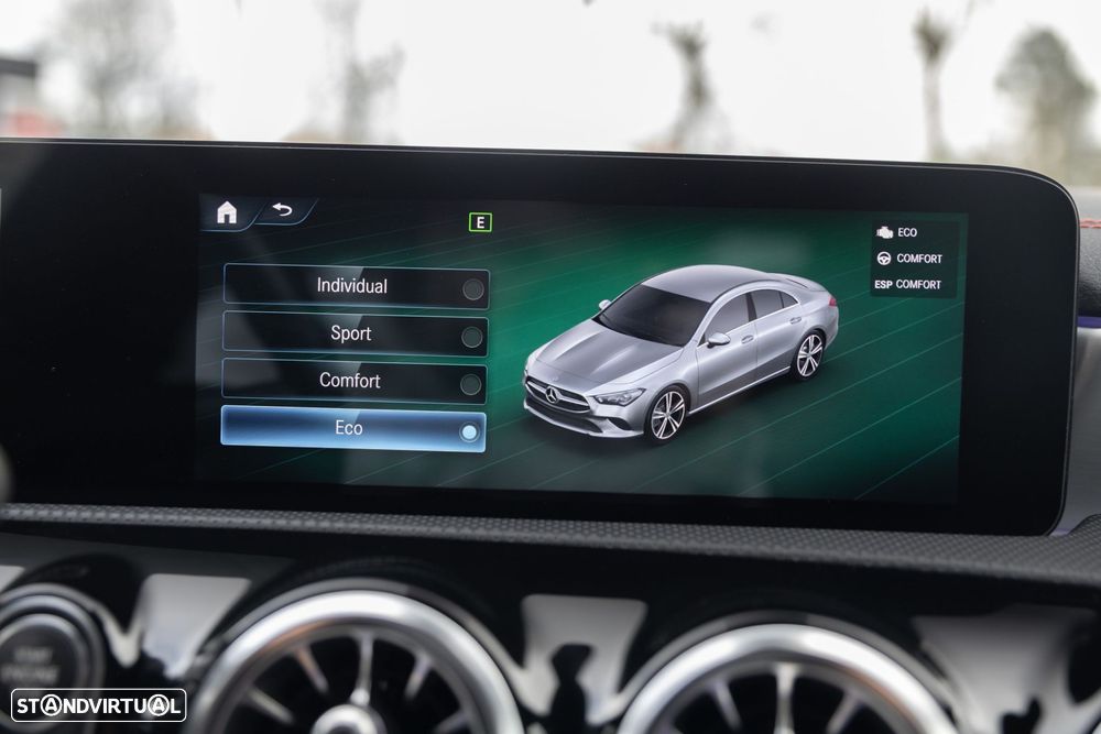 Mercedes-Benz CLA 250 7G-DCT AMG Line - 27