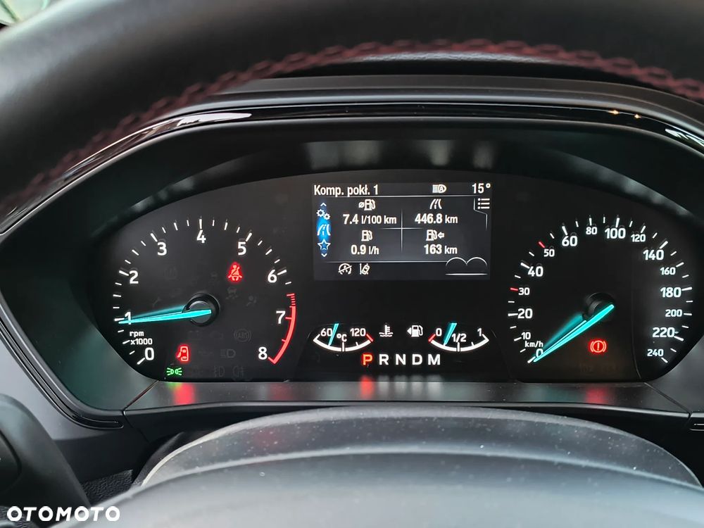 Ford Focus 1.5 EcoBoost ST-Line - 14