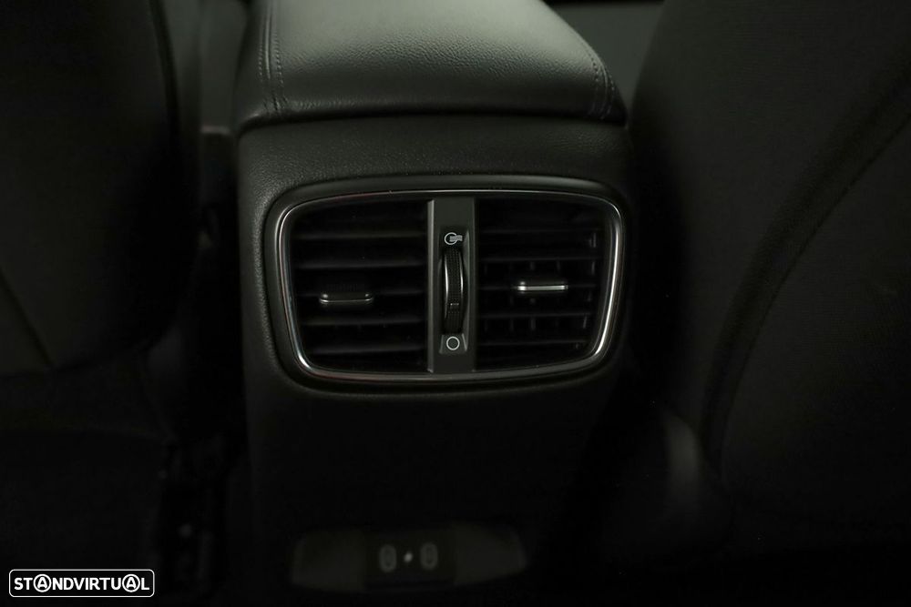 Hyundai i30 1.0 T-GDI Style Plus DCT - 23
