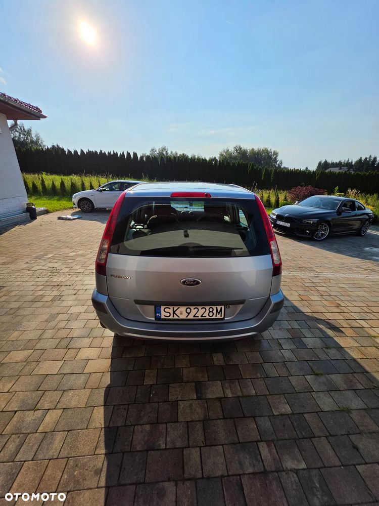Ford Fusion 1.4 Trend - 5