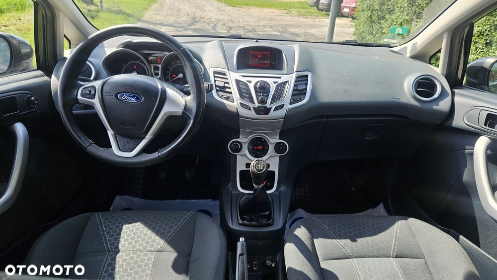Ford Fiesta 1.25 Titanium - 14