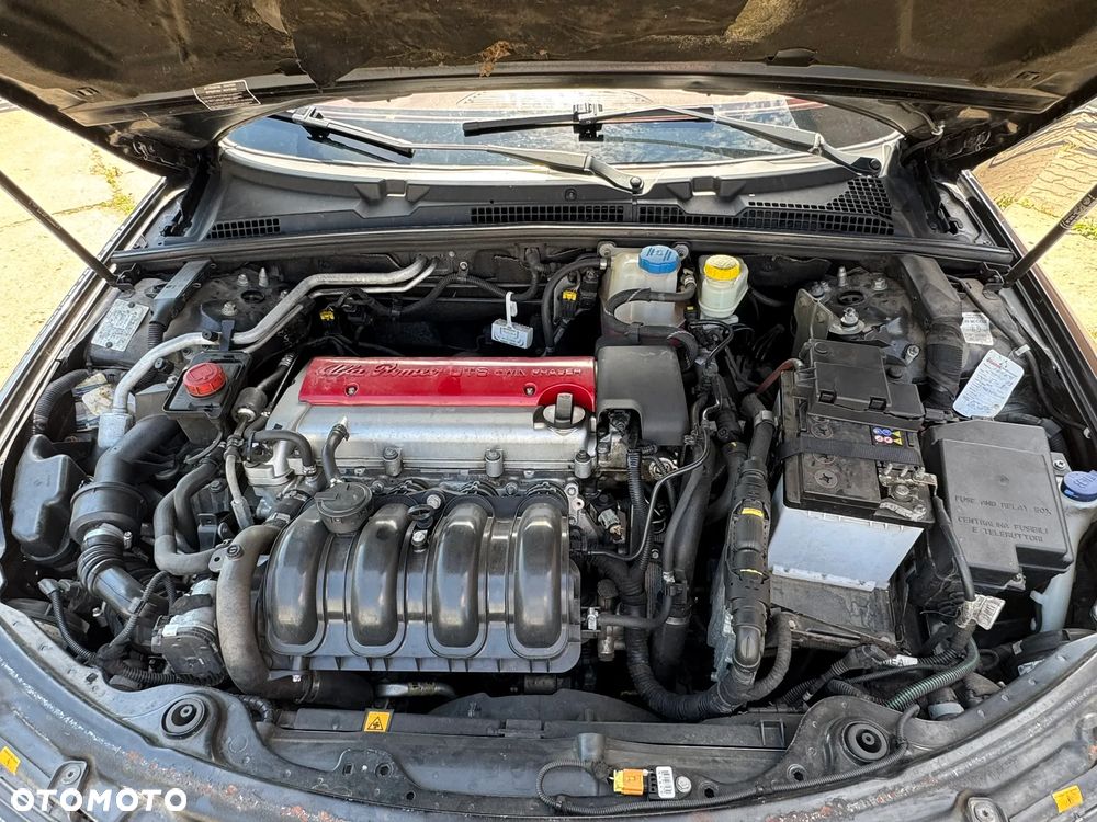 Alfa Romeo Brera 2.2JTS Sky View - 14