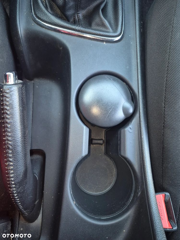 Kia Ceed 1.4 CVVT Dream Team Edition - 19