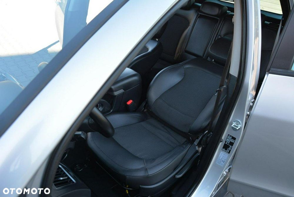 Hyundai ix35 2.0 CRDi Premium 2WD - 20