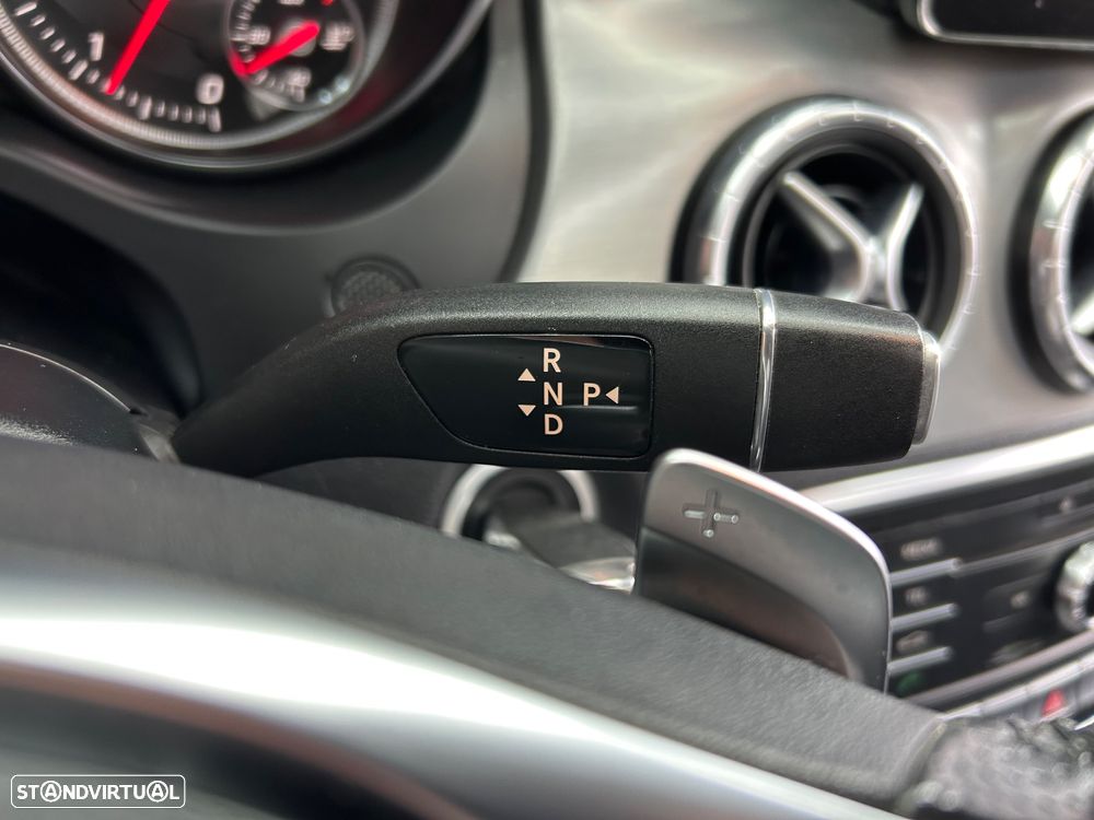 Mercedes-Benz CLA 220 d Shooting Brake AMG Line Aut. - 48