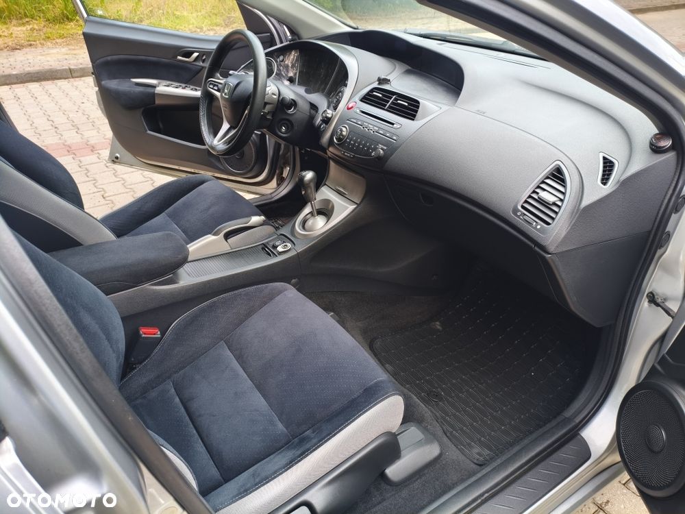 Honda Civic - 8