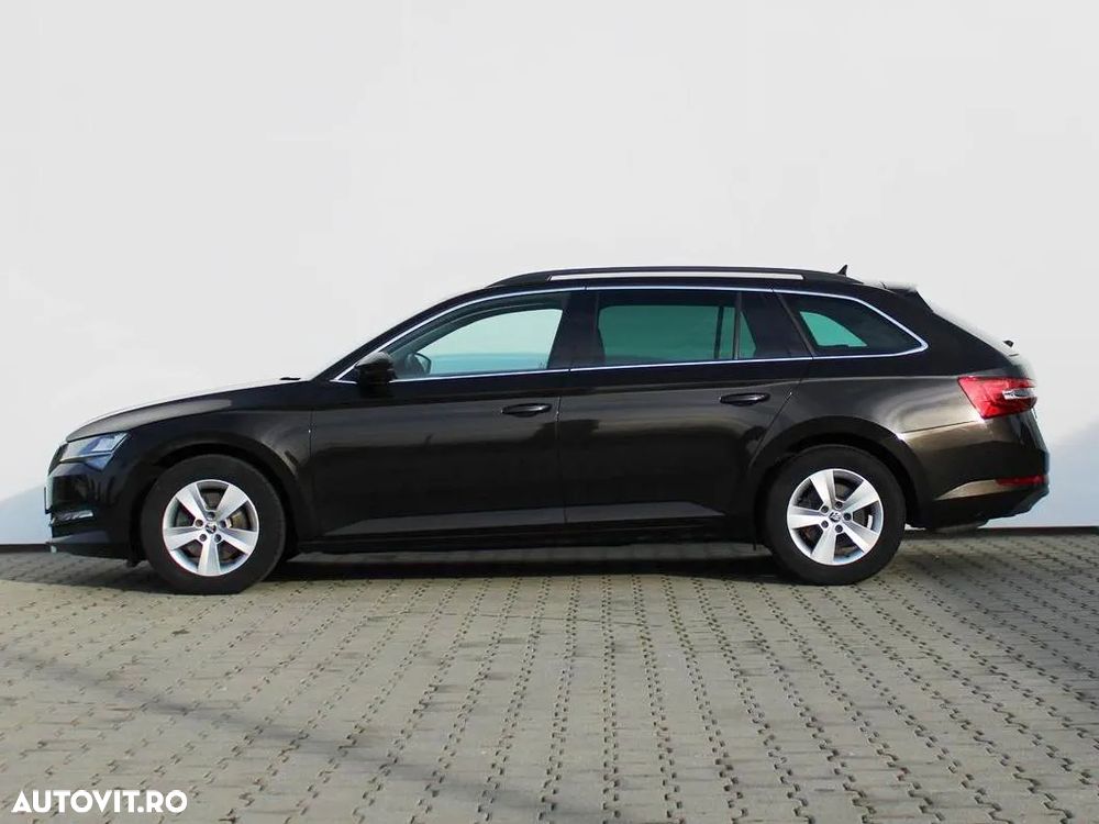 Skoda Superb Combi 1.5 TSI ACT DSG Ambition - 2
