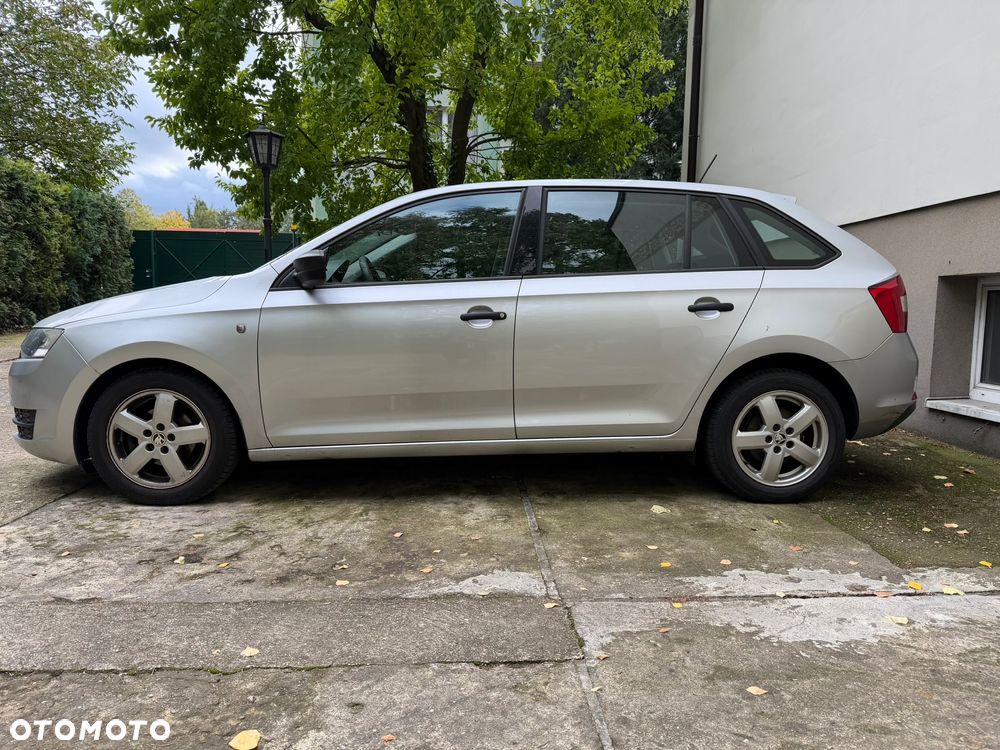 Skoda RAPID 1.2 Active - 1