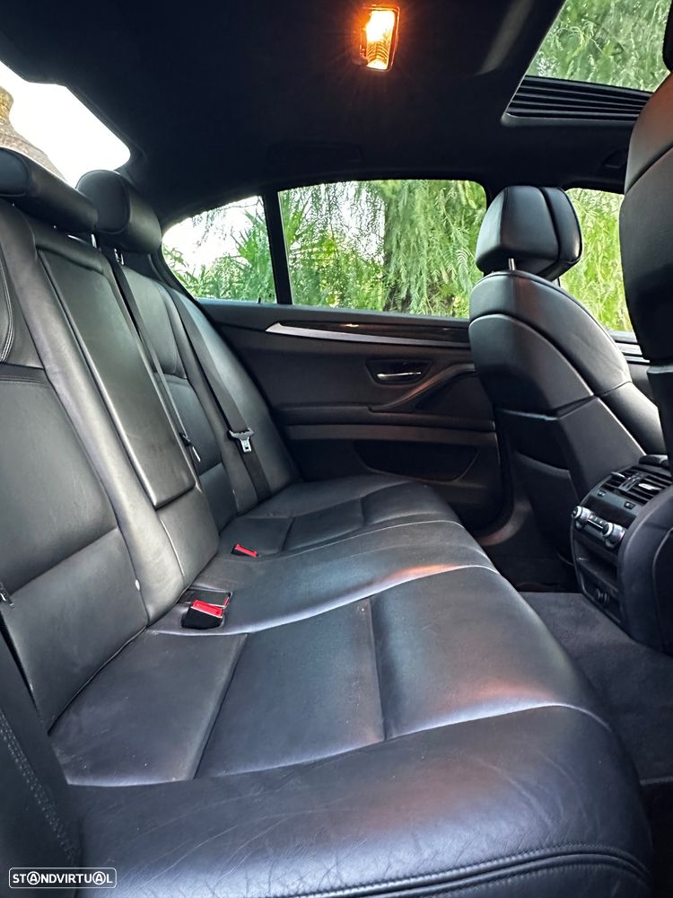BMW M550d xDrive Auto - 24