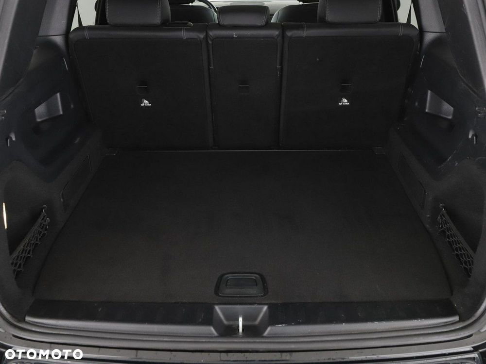 Mercedes-Benz GLB 200 d Progressive 8G-DCT - 21
