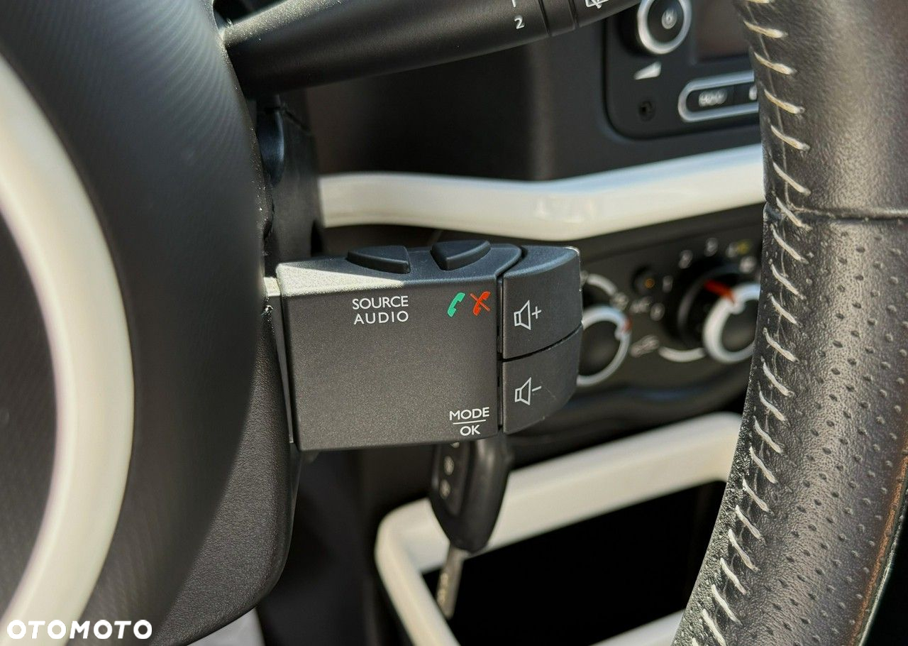 Renault Twingo SCe 70 LIMITED 2018 - 30