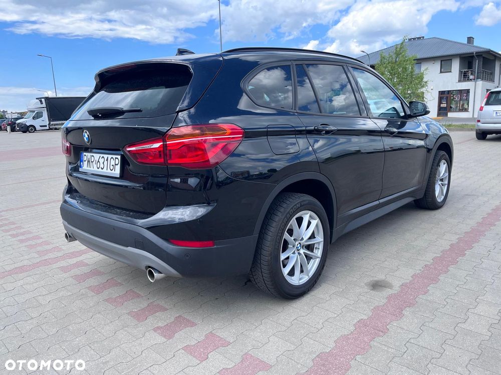 BMW X1 sDrive18d - 4