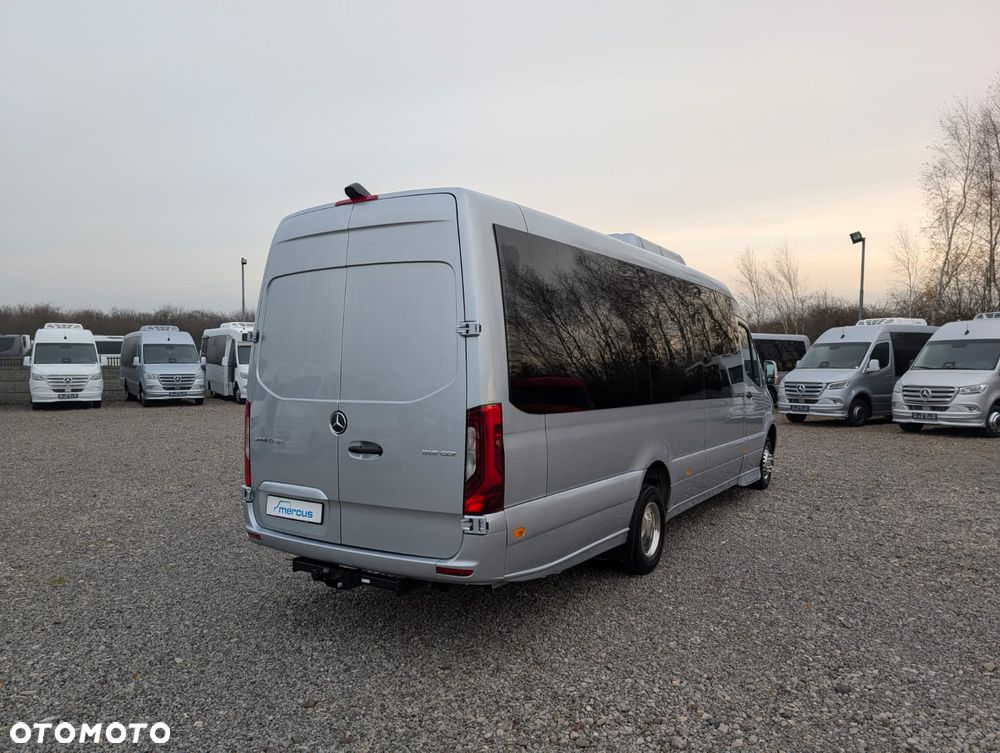 Mercedes-Benz Sprinter 519 - 5