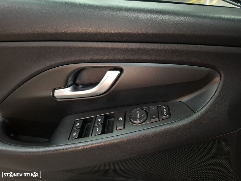 Hyundai i30 1.0 T-GDI Style Plus - 20