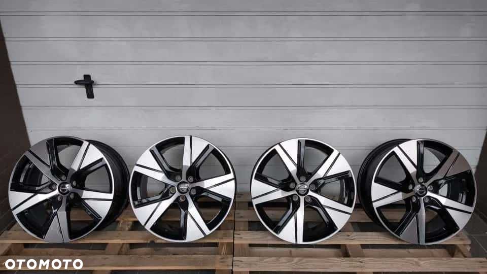 Felgi aluminiowe Volvo XC40 HYBRYDA/ELECTRIC 19" 5x108 Et 50,5 Et56 (OL712F) - 2