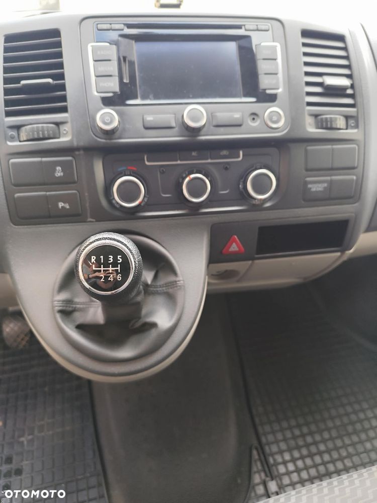Volkswagen Transporter - 5
