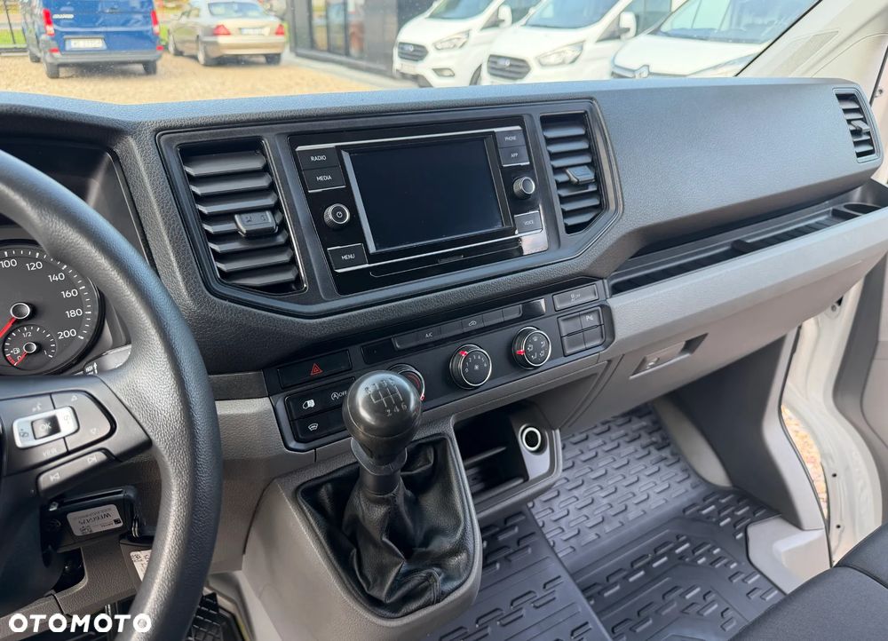Volkswagen Crafter - 10