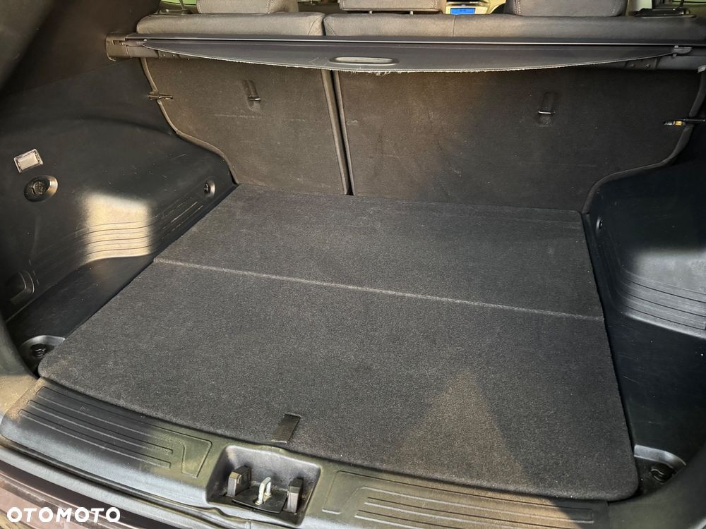 Hyundai ix35 1.6 2WD Fifa World Cup Edition - 23