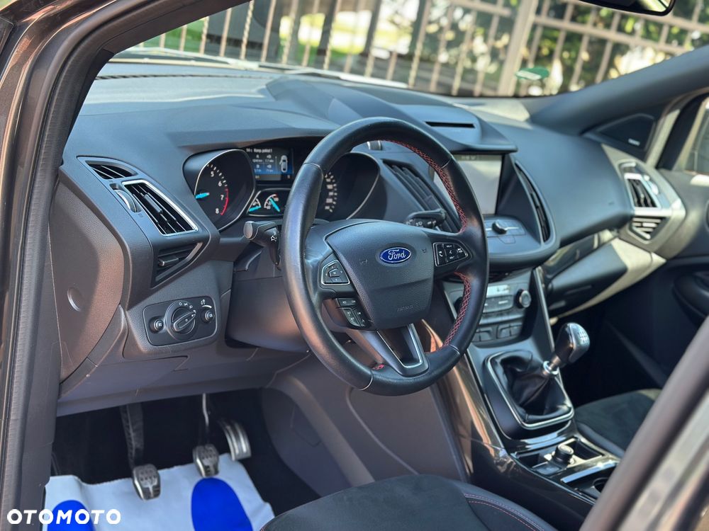 Ford Kuga 1.5 EcoBoost FWD ST-Line Black ASS GPF - 40