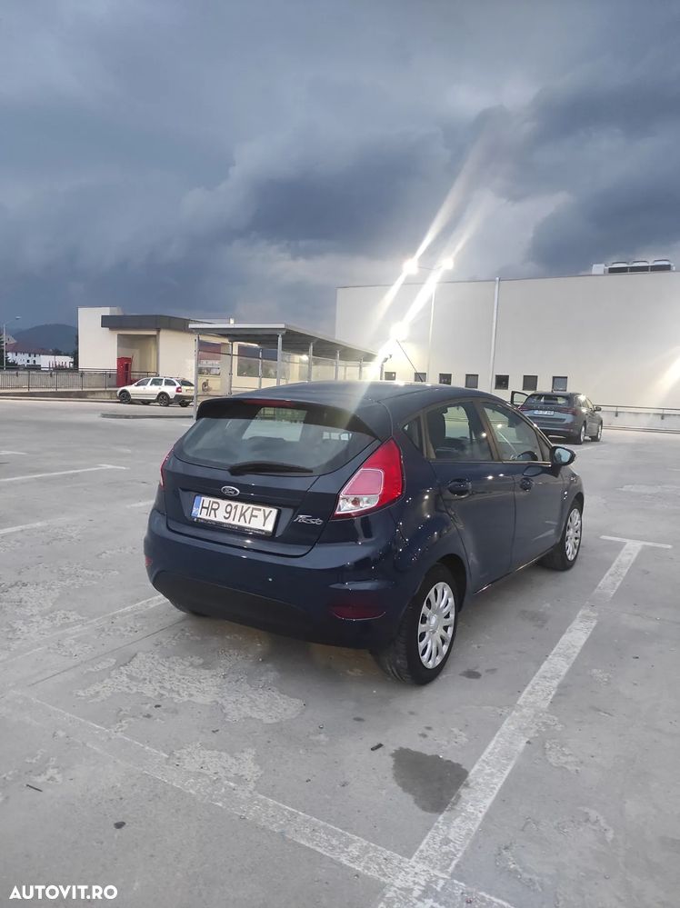 Ford Fiesta 1.6 TDCi DPF Trend - 3