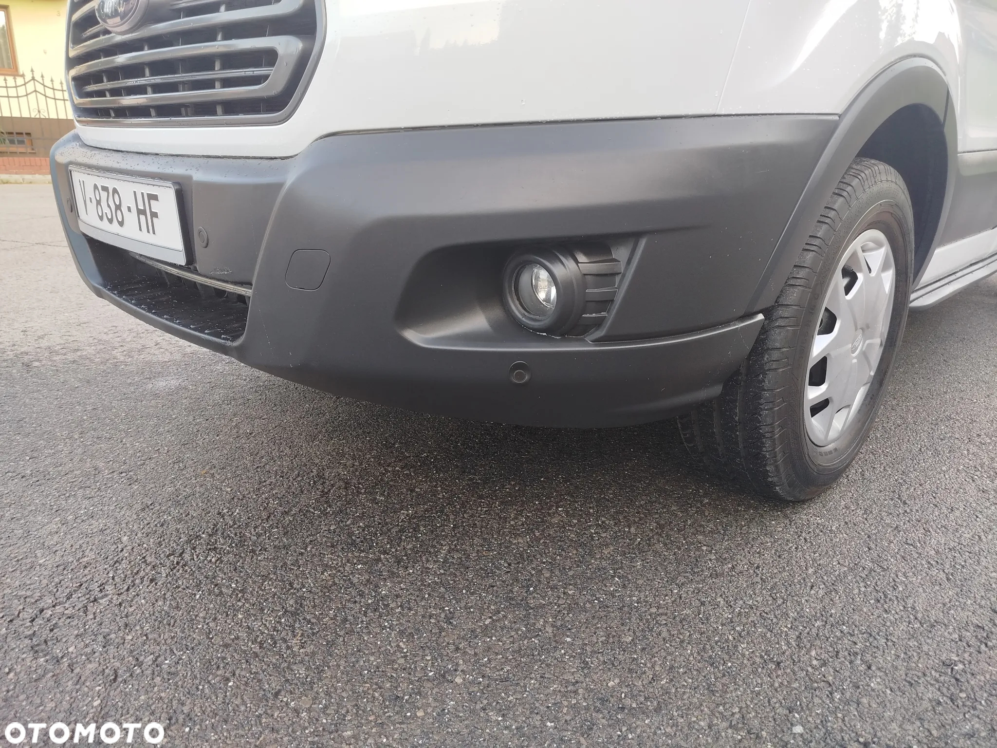 Ford Transit L2H2 ŚREDNIAK KLIMA 2.0TDCI - 13