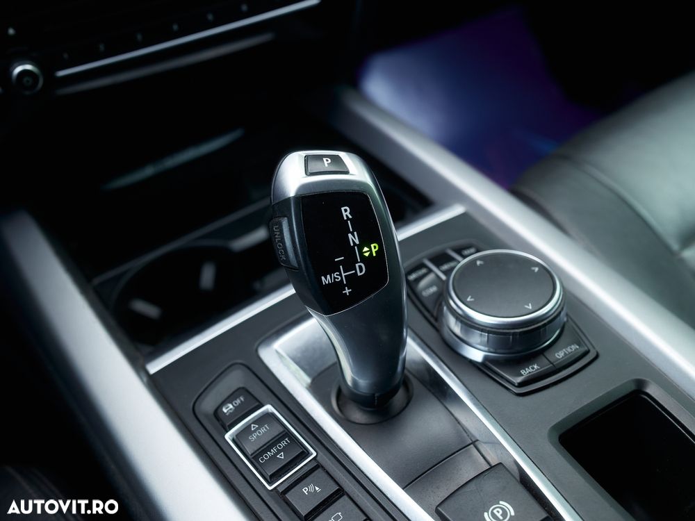 BMW X5 xDrive40e - 25