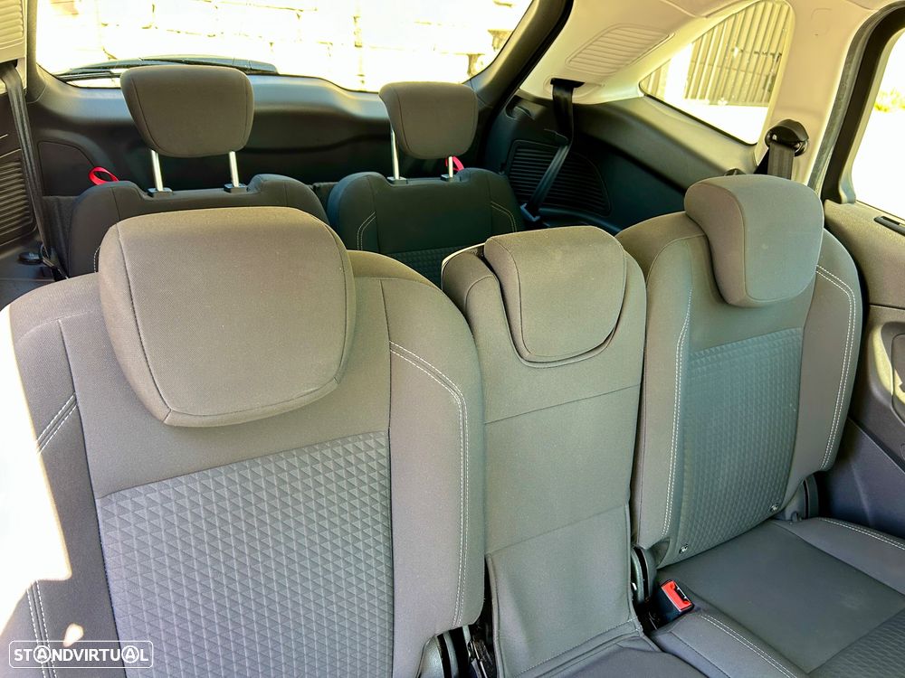 Ford Grand C-Max 1.0 EcoBoost S&S COOL&CONNECT - 13