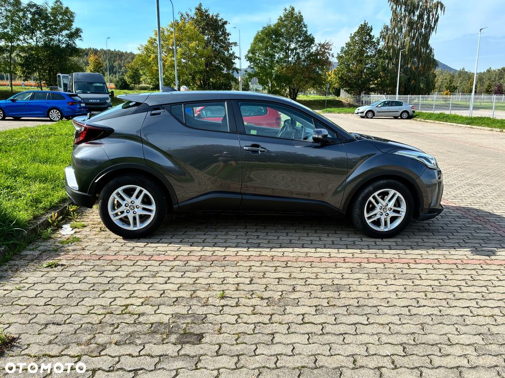 Toyota C-HR - 6