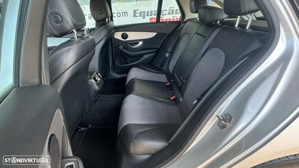 Mercedes-Benz C 200 - 19