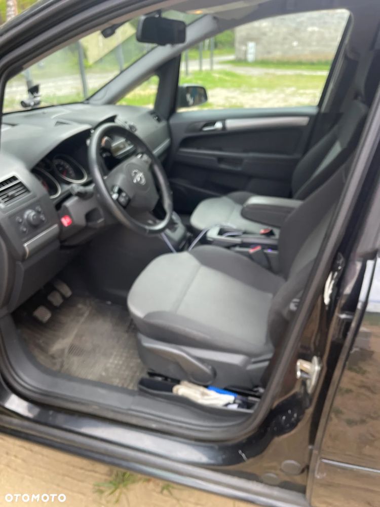 Opel Zafira 1.7 CDTI Enjoy EU5 - 6