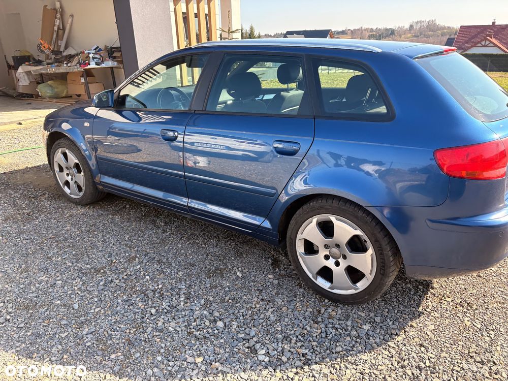 Audi A3 Sportback 1.6 Ambition - 4