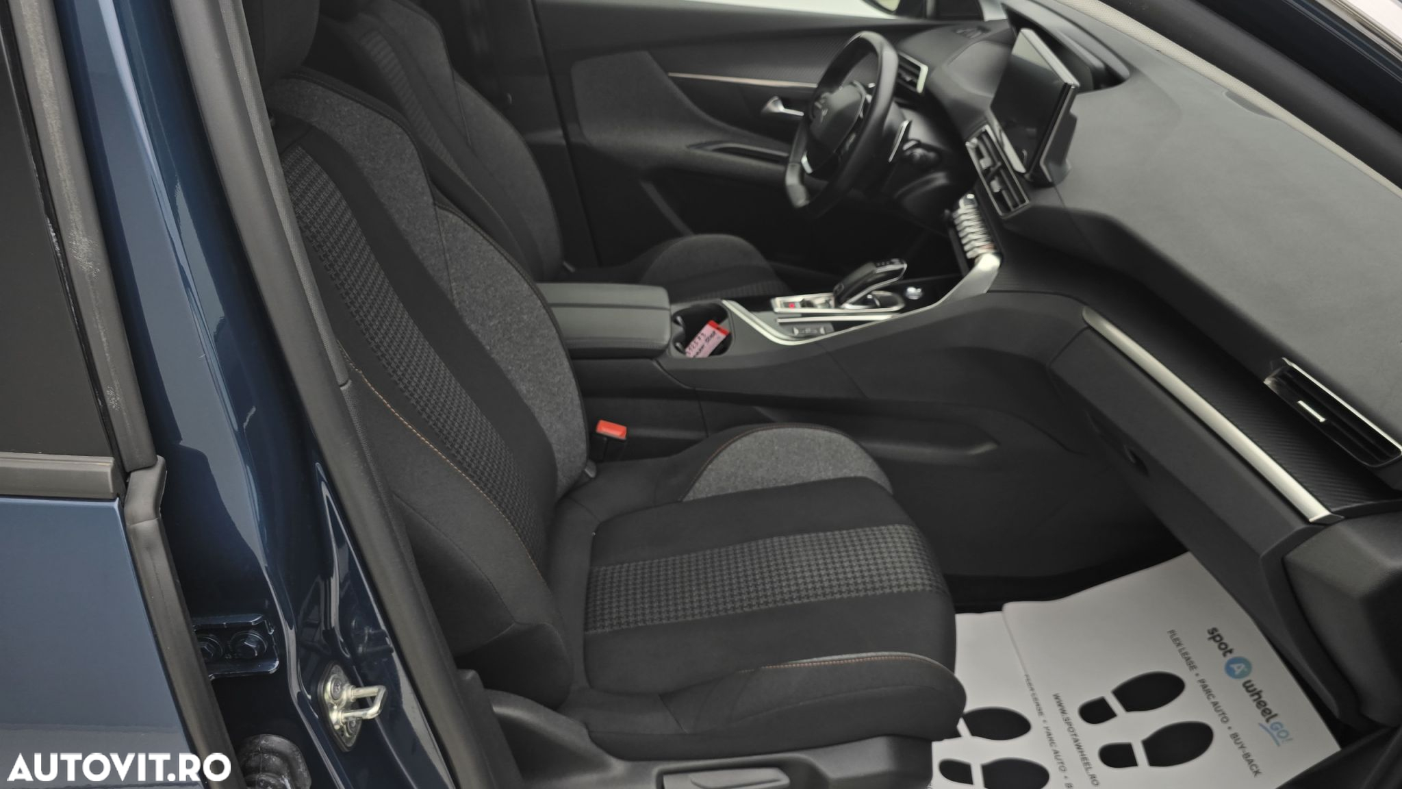 Peugeot 5008 1.5 BlueHDI s&s EAT8 Active - 19