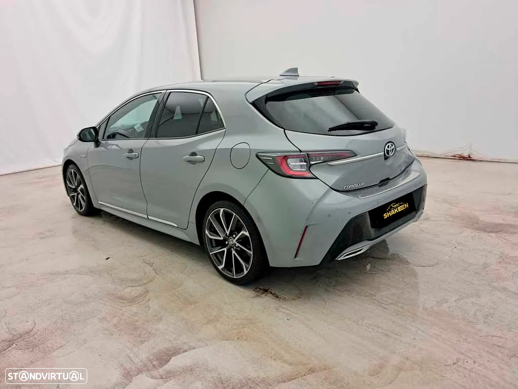 Toyota Corolla 2.0 Hybrid Exclusive - 5