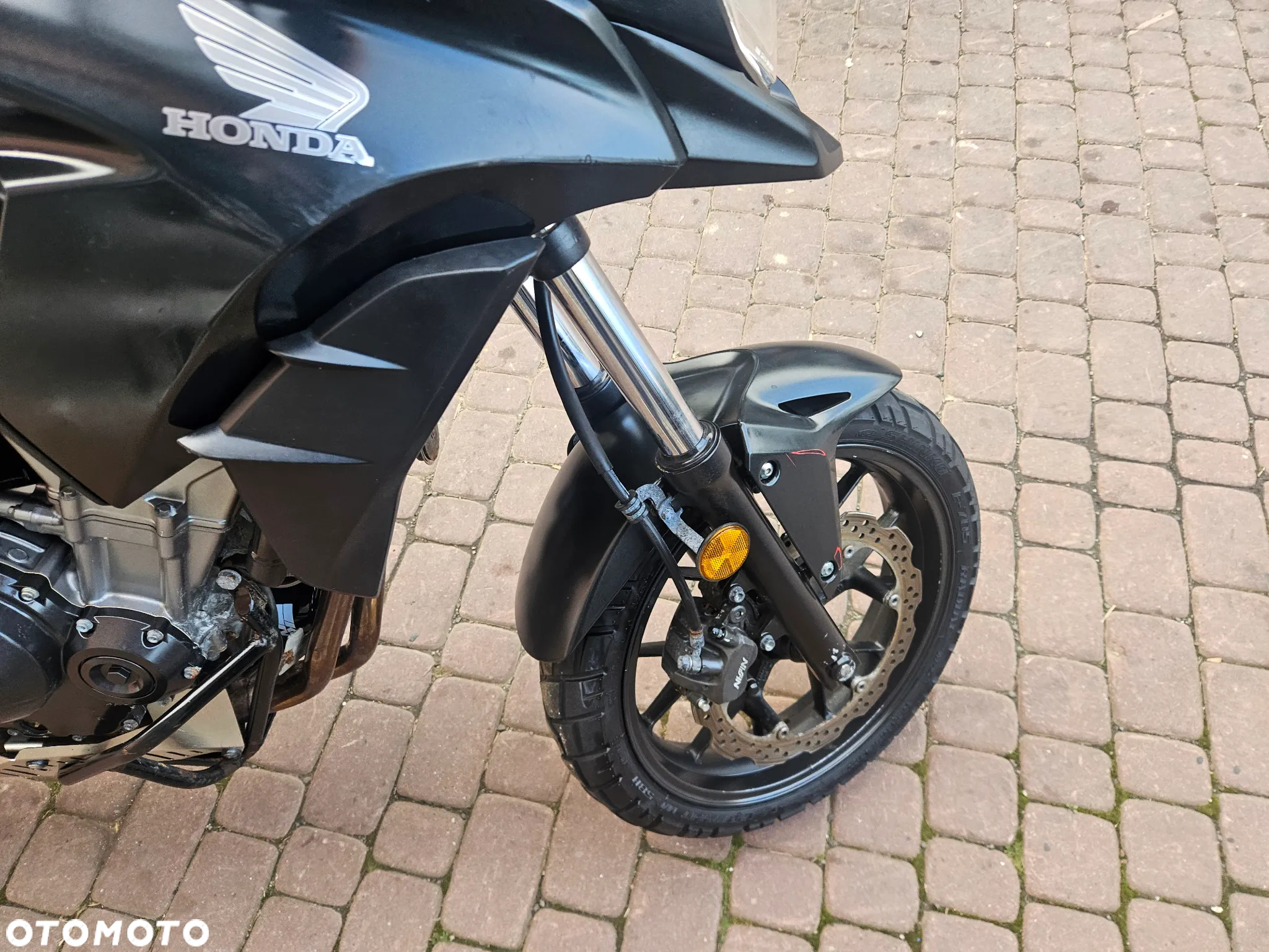 Honda CB - 27