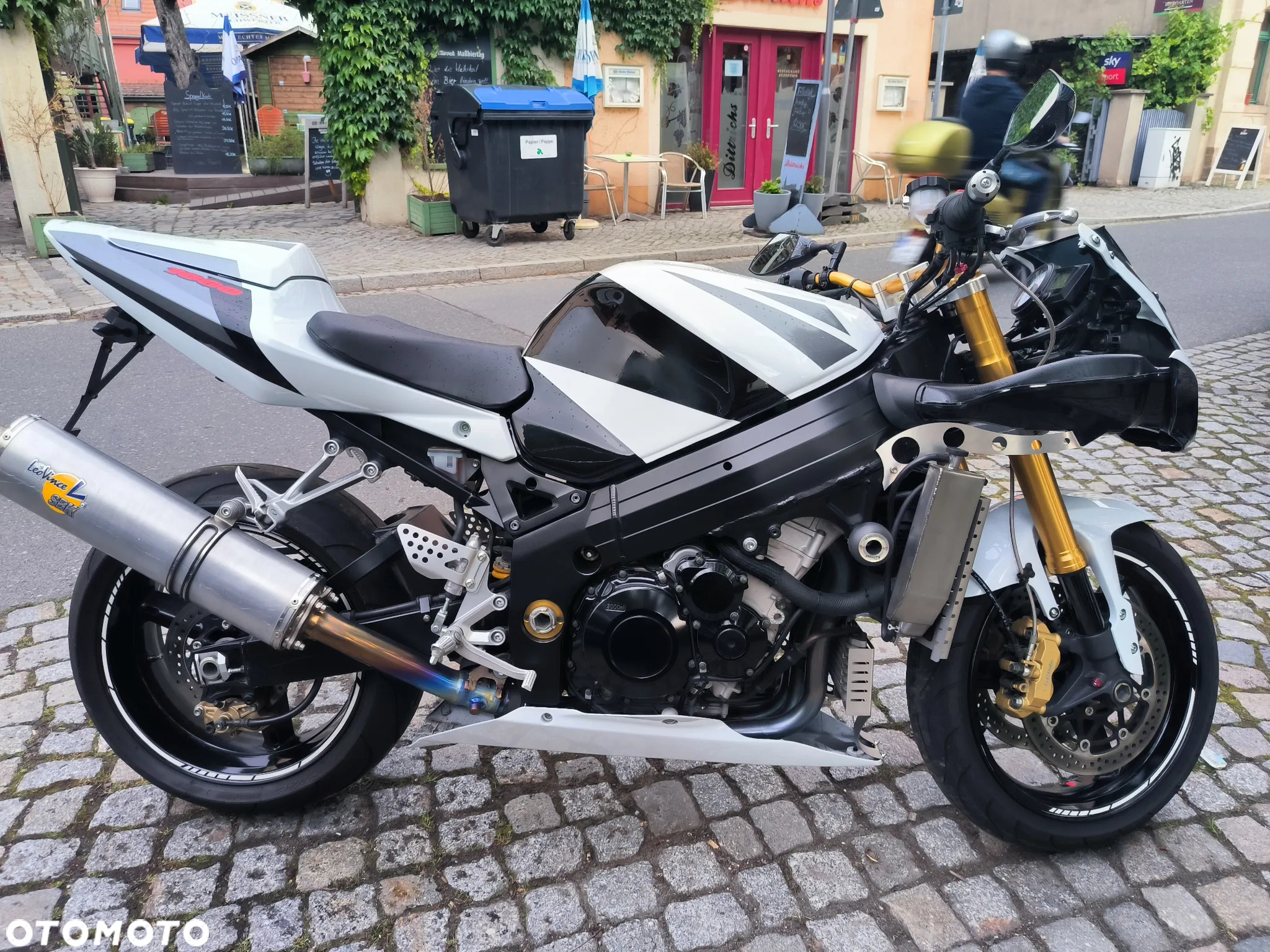 Suzuki GSX-R - 2