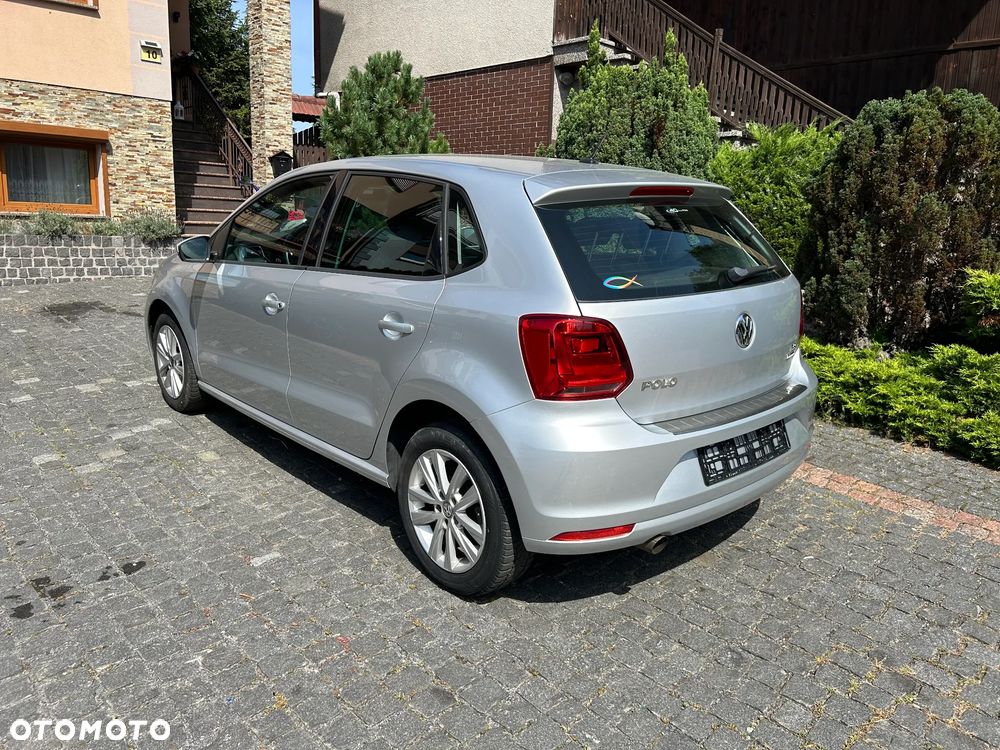 Volkswagen Polo 1.2 TSI Comfortline - 6