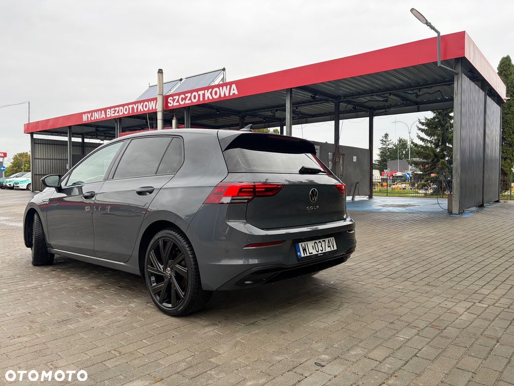 Volkswagen Golf 1.5 eTSI Style DSG - 5