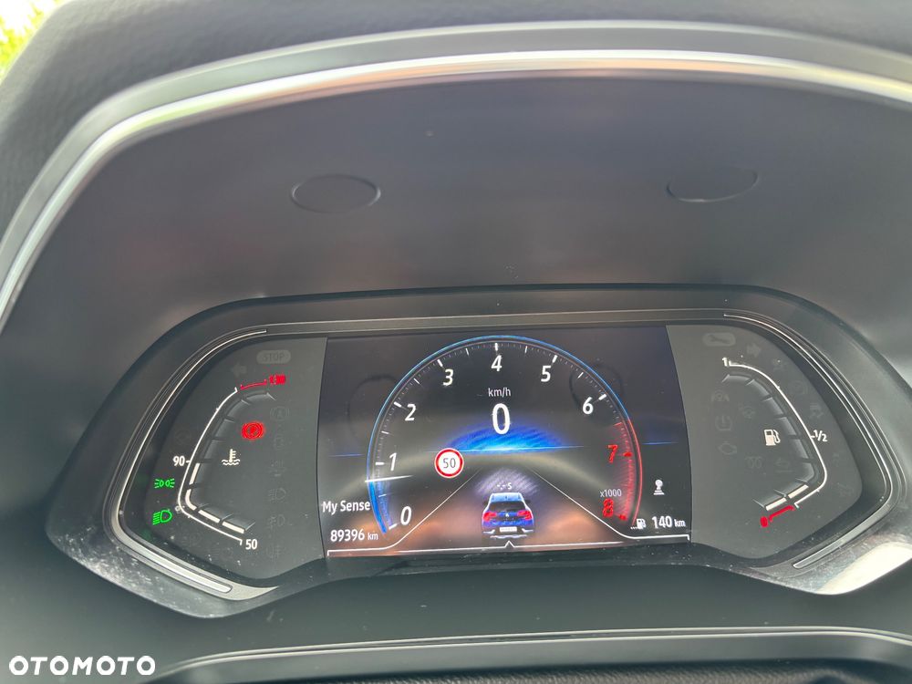 Renault Captur - 21