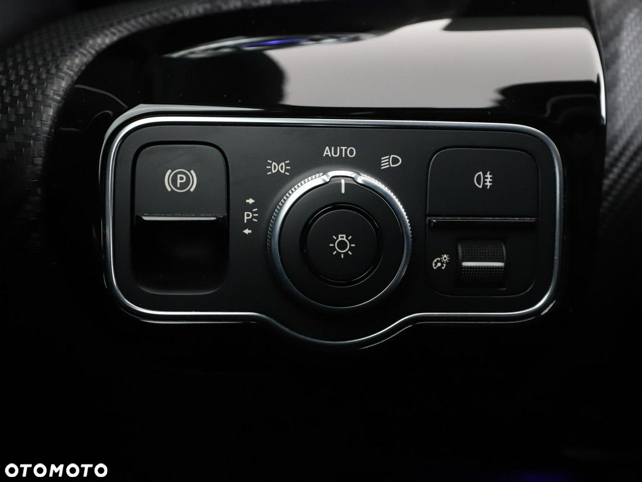 Mercedes-Benz Klasa A 250 E 8G-DCT - 36