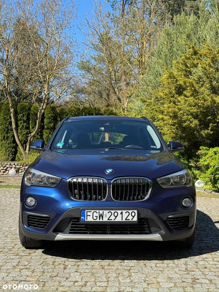 BMW X1 sDrive18d Advantage - 4