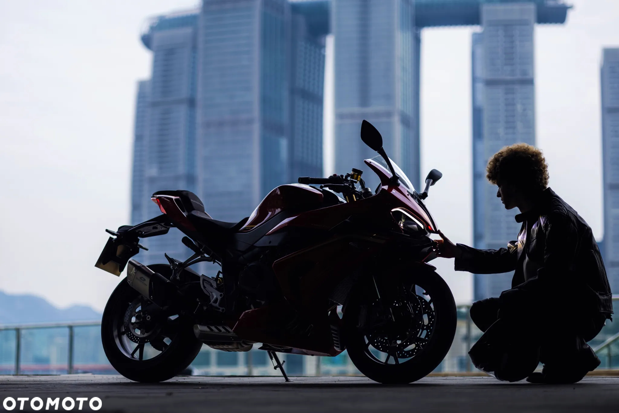 QJMOTOR SRK 800RR - 28