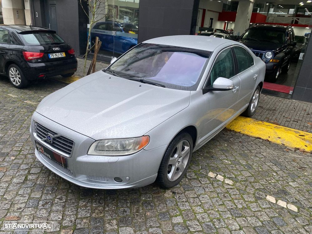 Volvo S80 2.4 D5 Executive - 2